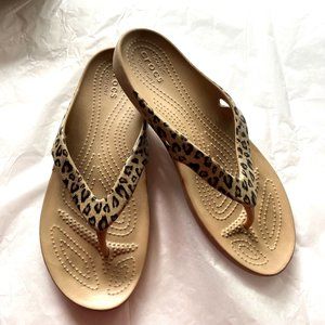 Iconic Comfort Crocs Beige Animal Print Flip Flops7 W